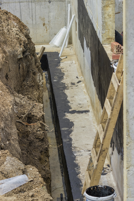 How to Locate and Fix Drainage Problems on Commercial Properties