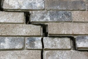 4 Signs Indicating Your Home's Masonry Needs to Be Repaired